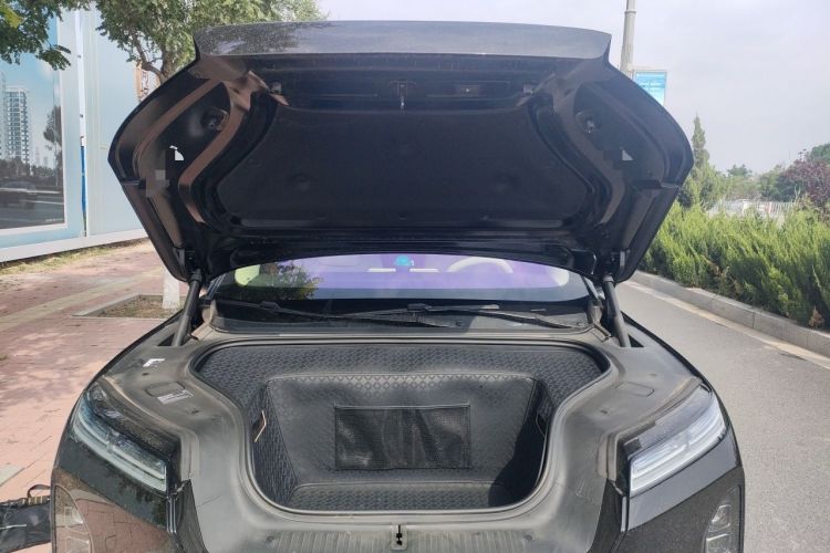 Used Nio ES8 2026 Model 6-seat Executive Signature Edition Engine Bay
