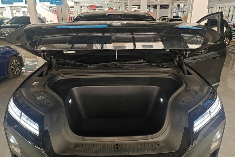 Used Nio ES8 2026 Model 6-seat Executive Luxury Edition Engine Bay