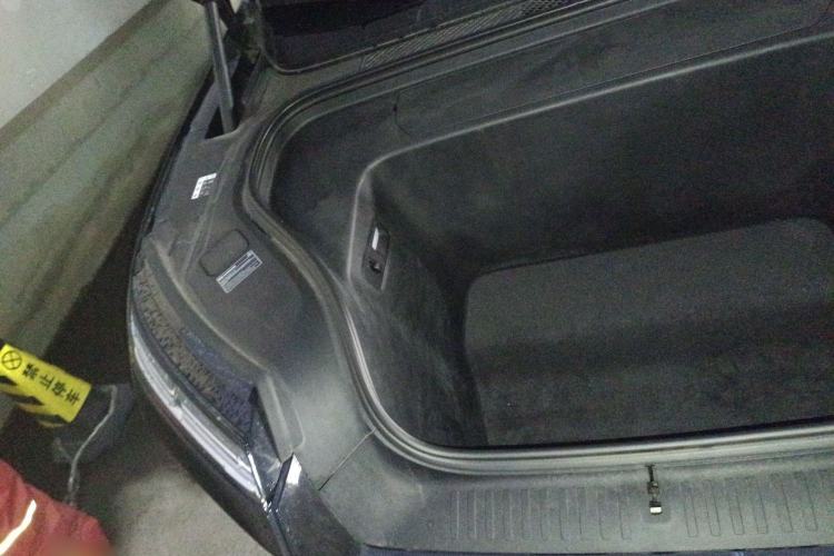 Used Nio ES8 2026 Model 6-seat Executive Signature Edition Engine Bay Right