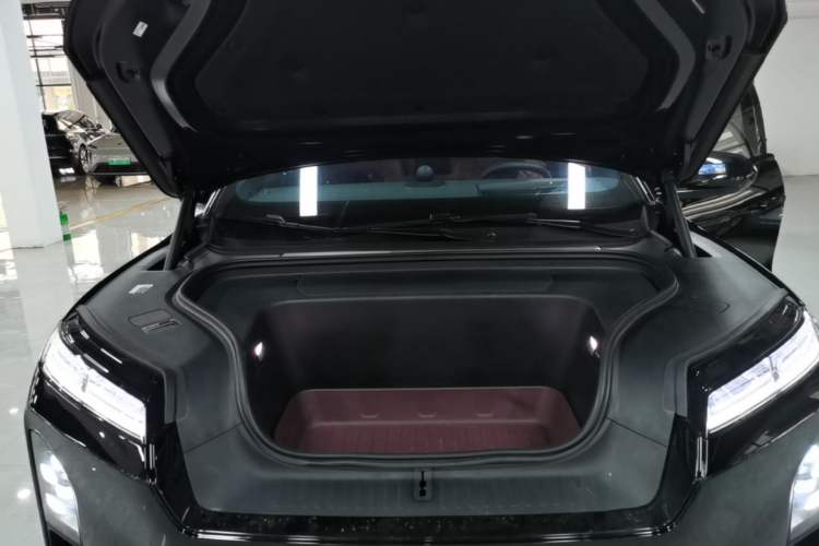 Used Nio ES8 2026 Model 6-seat Executive Signature Edition Engine Bay