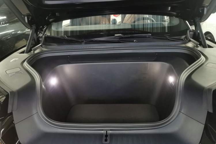 Used Nio ES8 2026 Model 6-seat Executive Luxury Edition Engine Bay