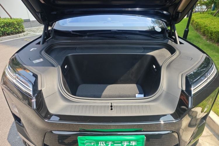 Used Nio ES8 2026 Model 6-seat Executive Signature Edition Engine Bay