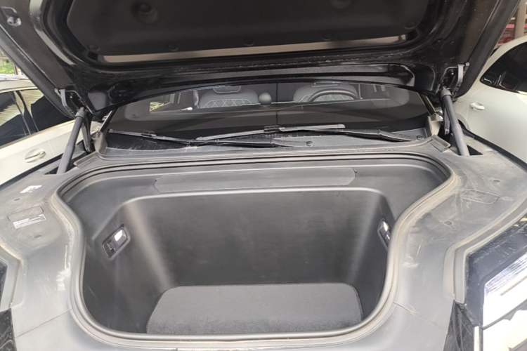 Used Nio ES8 2026 Model 6-seat Executive Luxury Edition Engine Bay