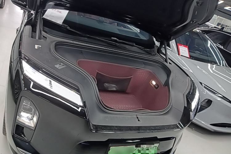 Used Nio ES8 2026 Model 6-seat Executive Signature Edition Engine Bay