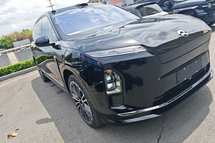 Used Nio ES8 2026 Model 6-seat Executive Signature Edition Exterior 1