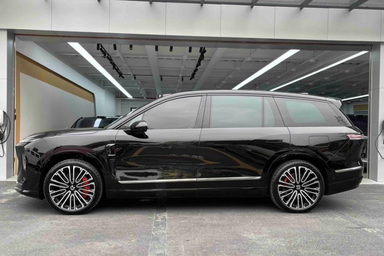 Used Nio ES8 2026 Model 6-seat Executive Signature Edition Exterior 1