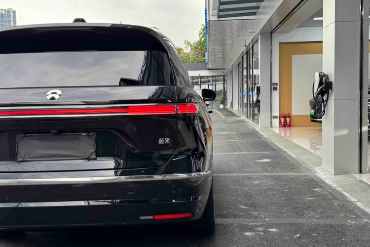Used Nio ES8 2026 Model 6-seat Executive Signature Edition Exterior 1