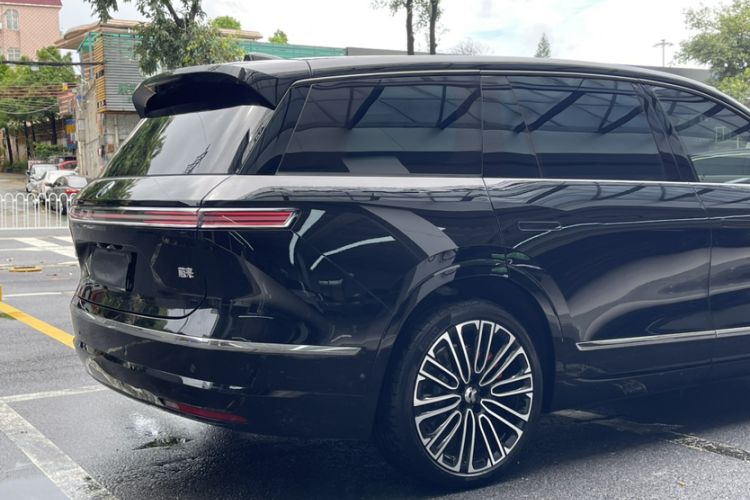 Used Nio ES8 2026 Model 6-seat Executive Signature Edition Exterior 10