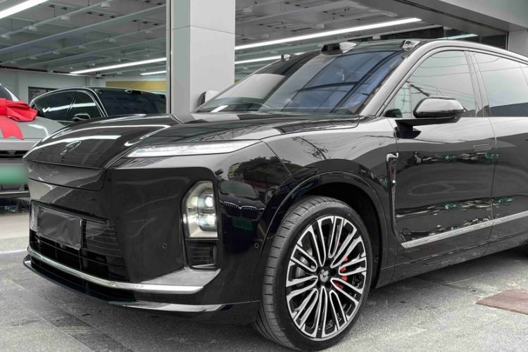 Used Nio ES8 2026 Model 6-seat Executive Signature Edition Exterior 11