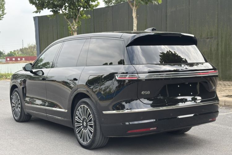 Used Nio ES8 2026 Model 6-seat Executive Luxury Edition Exterior 2
