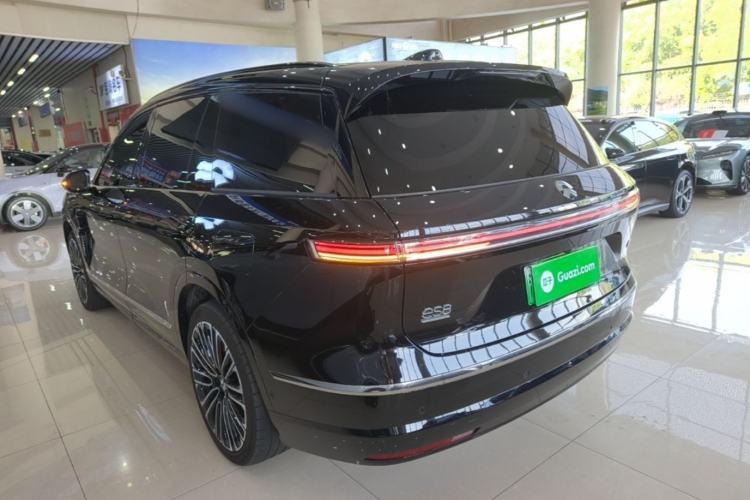 Used Nio ES8 2026 Model 6-seat Executive Signature Edition Exterior 2