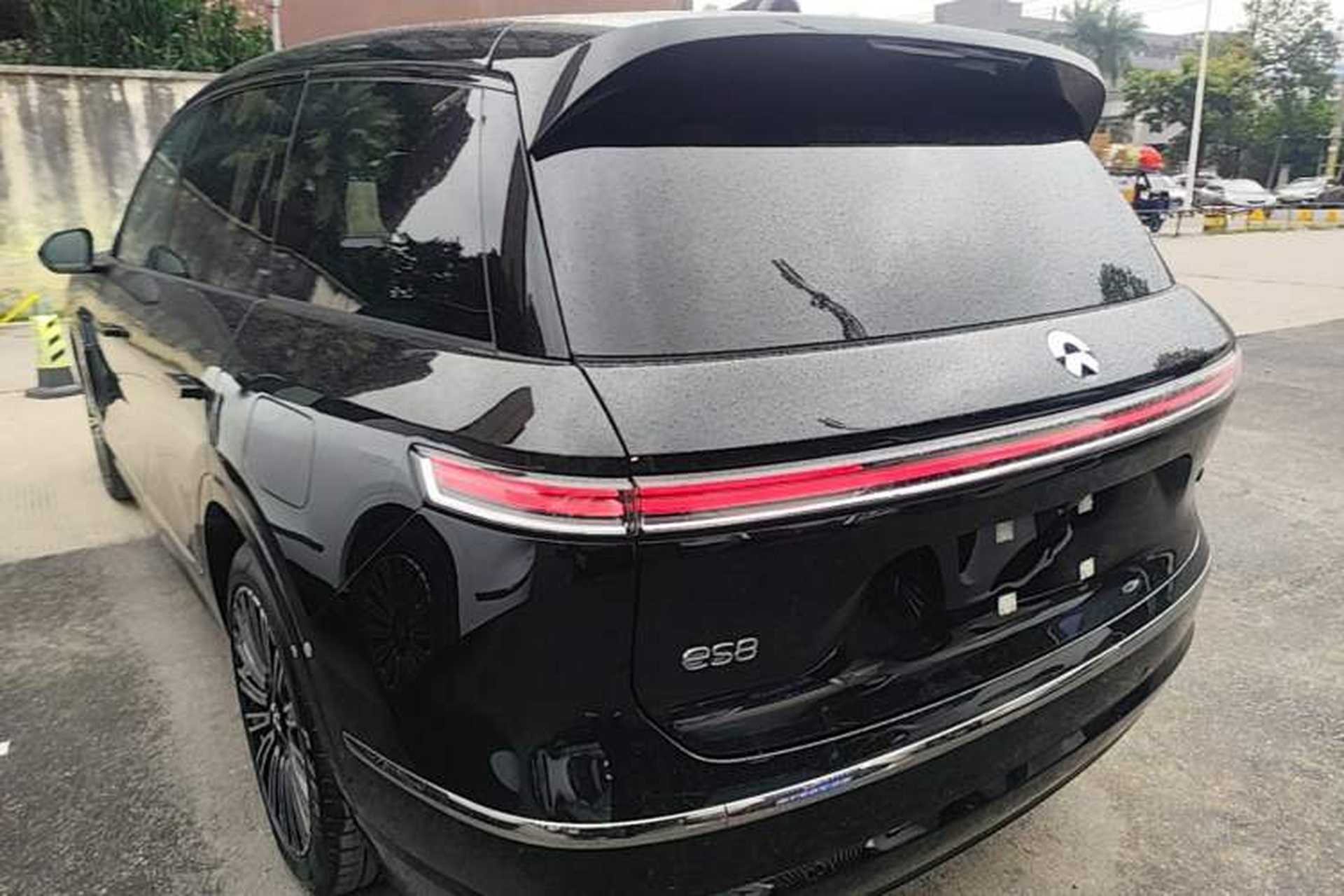 Used Nio ES8 2026 Model 6-seat Executive Luxury Edition Exterior 2