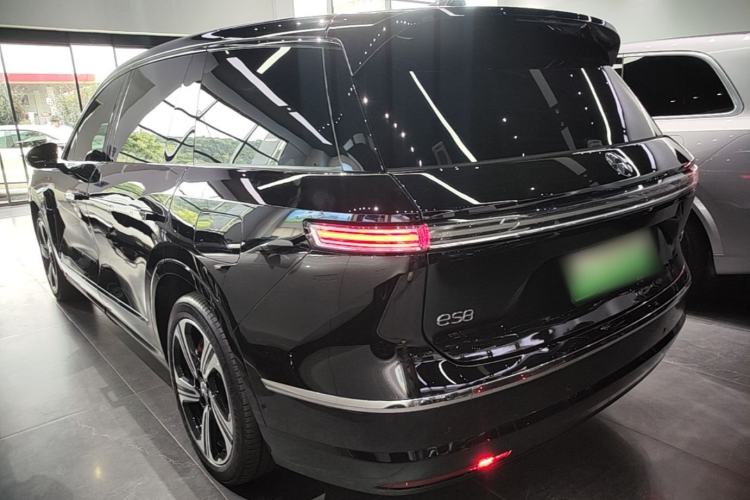Used Nio ES8 2026 Model 6-seat Executive Luxury Edition Exterior 2