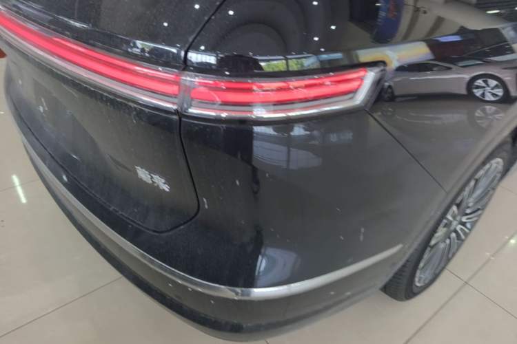 Used Nio ES8 2026 Model 7-seat Executive Luxury Edition Exterior 3