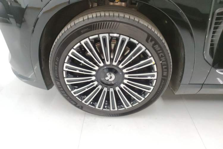 Used Nio ES8 2026 Model 6-seat Executive Luxury Edition Exterior 4