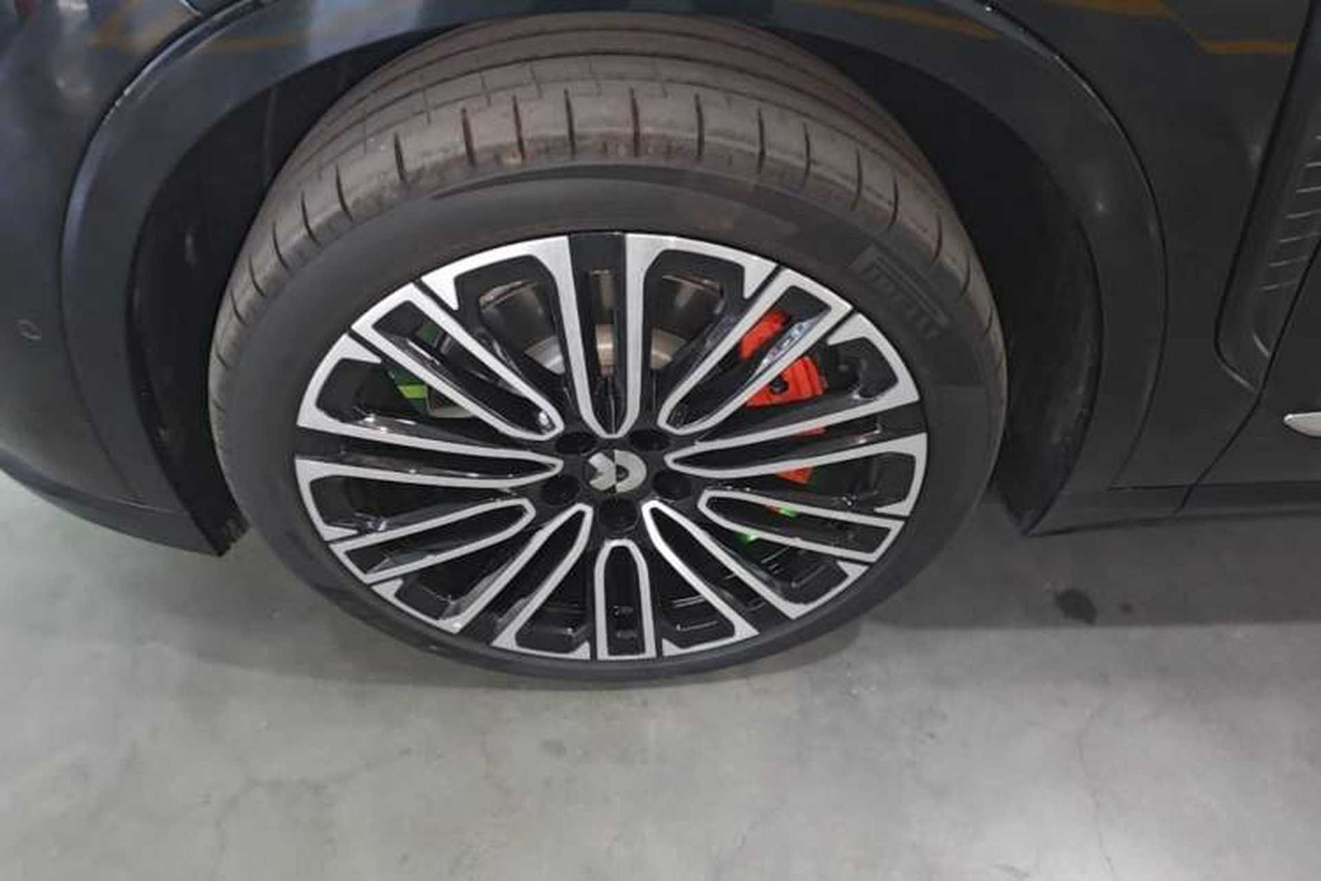 Used Nio ES8 2026 Model 6-seat Executive Signature Edition Exterior 4