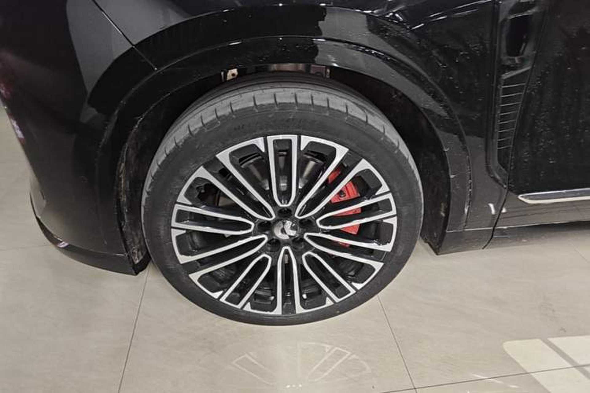 Used Nio ES8 2026 Model 6-seat Executive Signature Edition Exterior 4