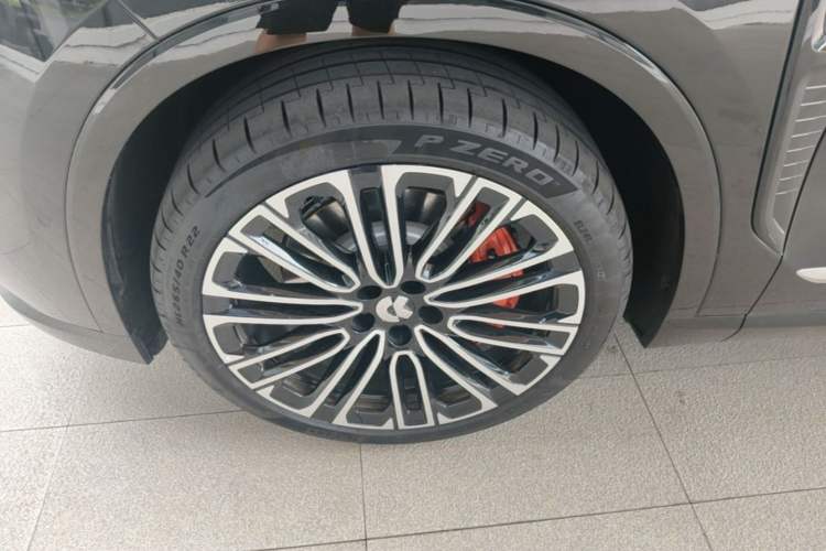 Used Nio ES8 2026 Model 6-seat Executive Signature Edition Exterior 4