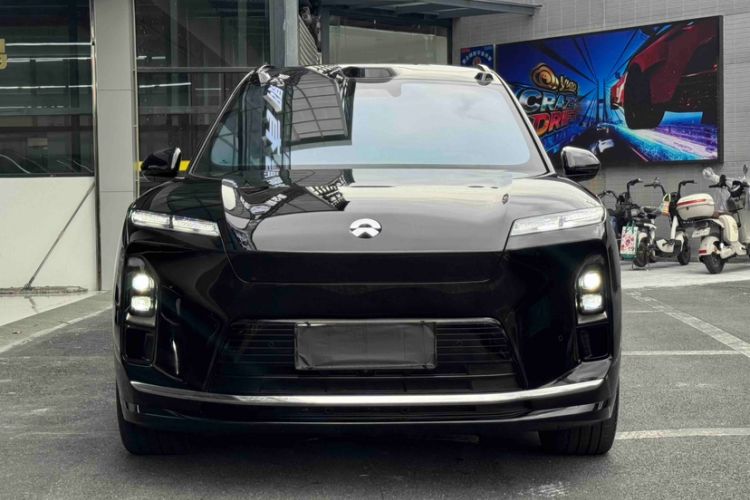 Used Nio ES8 2026 Model 6-seat Executive Signature Edition Exterior 4