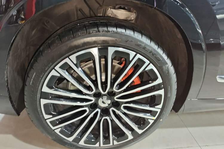 Used Nio ES8 2026 Model 6-seat Executive Signature Edition Exterior 5