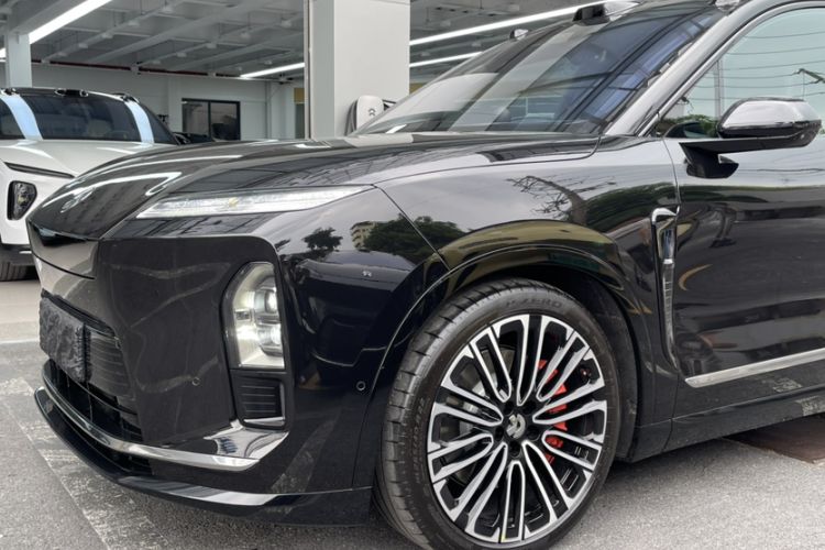 Used Nio ES8 2026 Model 6-seat Executive Signature Edition Exterior 6