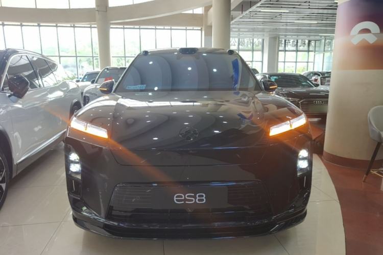 Used Nio ES8 2026 Model 6-seat Executive Luxury Edition Front