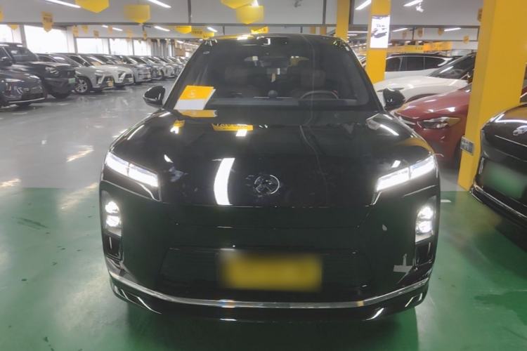 Used Nio ES8 2026 Model 6-seat Executive Signature Edition Front