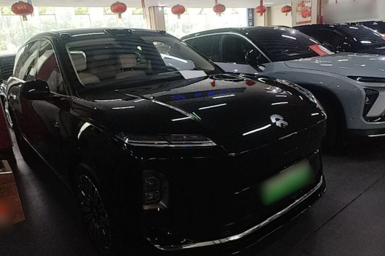Used Nio ES8 2026 Model 6-seat Executive Luxury Edition Front Right 45 Deg