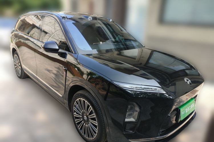 Used Nio ES8 2026 Model 6-seat Executive Luxury Edition Front Right 45 Deg