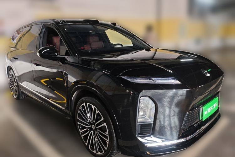 Used Nio ES8 2026 Model 6-seat Executive Signature Edition Front Right 45 Deg