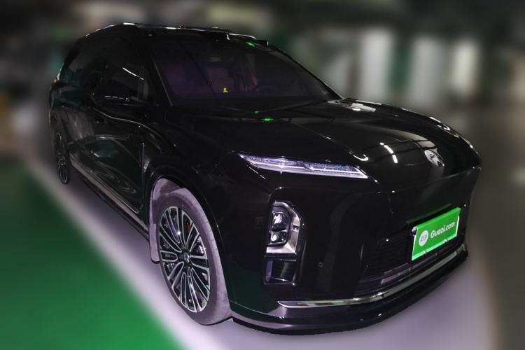 Used Nio ES8 2026 Model 6-seat Executive Signature Edition Front Right 45 Deg