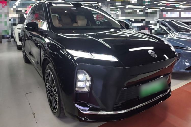 Used Nio ES8 2026 Model 6-seat Executive Signature Edition Front Right 45 Deg