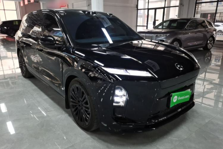 Used Nio ES8 2026 Model 6-seat Executive Signature Edition Front Right 45 Deg