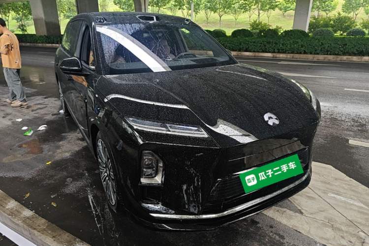 Used Nio ES8 2026 Model 6-seat Executive Luxury Edition Front Right 45 Deg