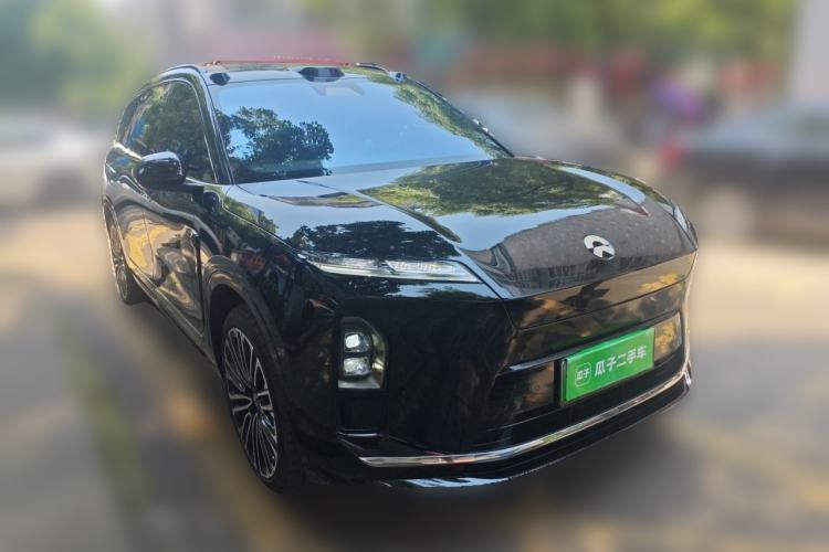 Used Nio ES8 2026 Model 6-seat Executive Signature Edition Front Right 45 Deg