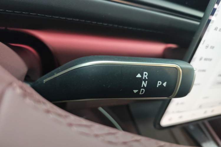 Used Nio ES8 2026 Model 6-seat Executive Luxury Edition Gear Lever