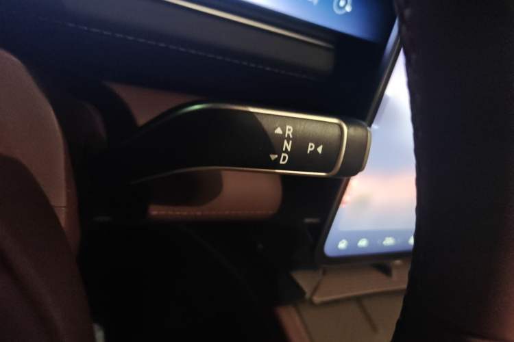 Used Nio ES8 2026 Model 6-seat Executive Signature Edition Gear Lever