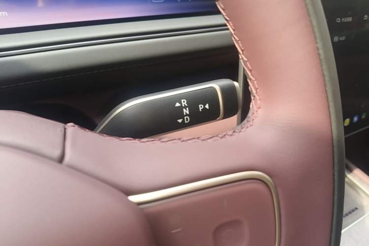 Used Nio ES8 2026 Model 6-seat Executive Luxury Edition Gear Lever