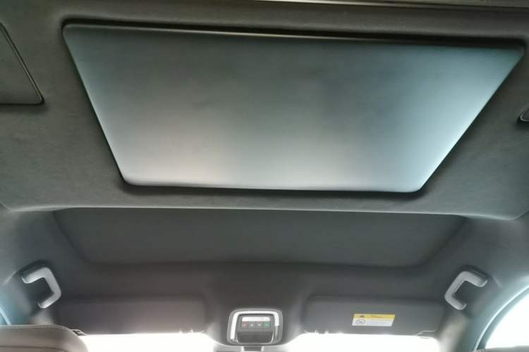 Used Nio ES8 2026 Model 6-seat Executive Luxury Edition Headliner