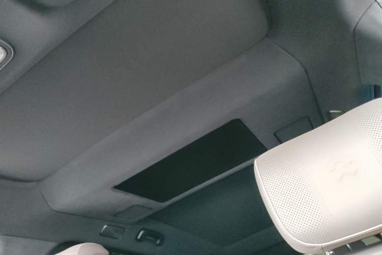 Used Nio ES8 2026 Model 6-seat Executive Signature Edition Headliner