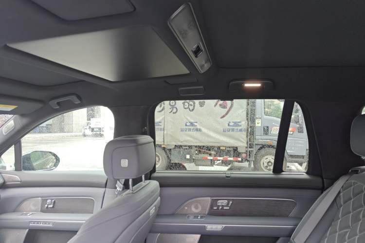 Used Nio ES8 2026 Model 6-seat Executive Luxury Edition Headliner
