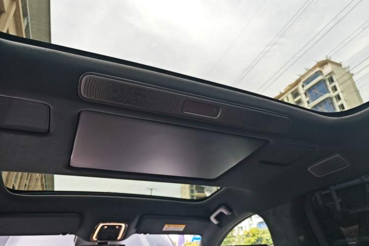 Used Nio ES8 2026 Model 6-seat Executive Signature Edition Headliner