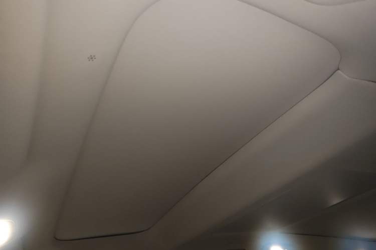 Used Nio ES8 2026 Model 6-seat Executive Luxury Edition Headliner