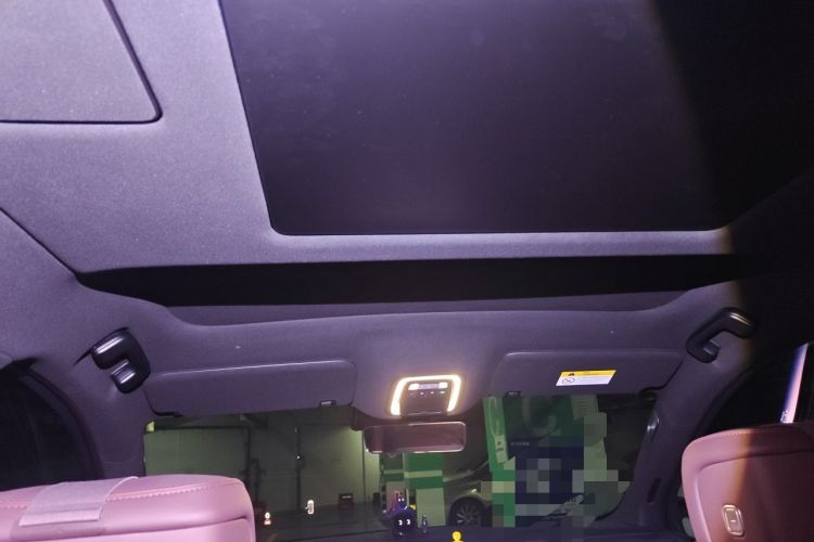 Used Nio ES8 2026 Model 6-seat Executive Signature Edition Headliner
