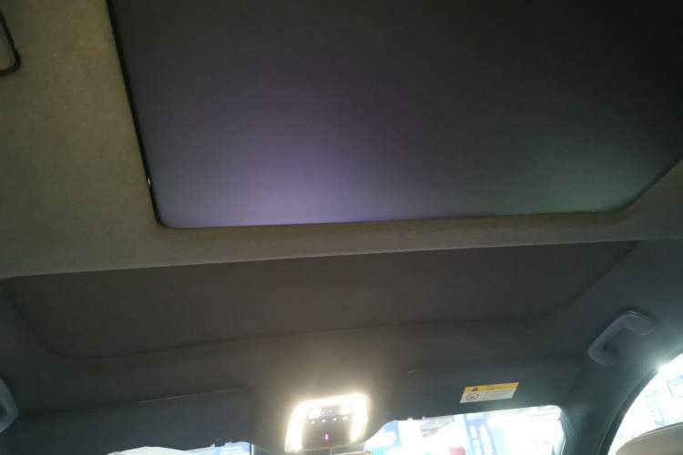Used Nio ES8 2026 Model 6-seat Executive Luxury Edition Headliner