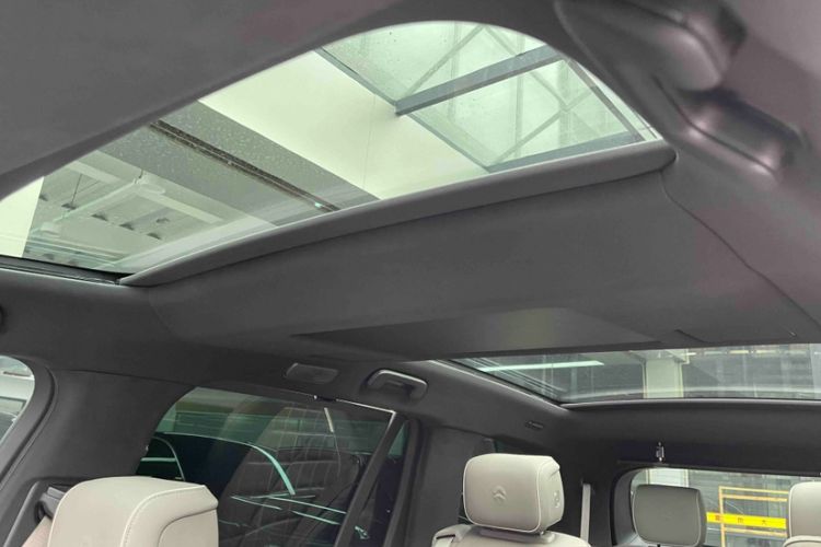 Used Nio ES8 2026 Model 6-seat Executive Signature Edition Headliner
