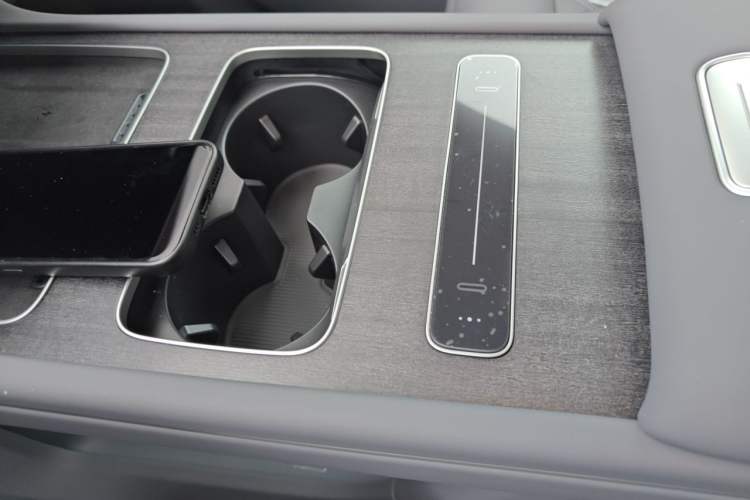 Used Nio ES8 2026 Model 6-seat Executive Luxury Edition Interior 1
