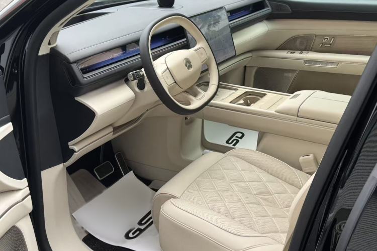 Used Nio ES8 2026 Model 6-seat Executive Luxury Edition Interior 1