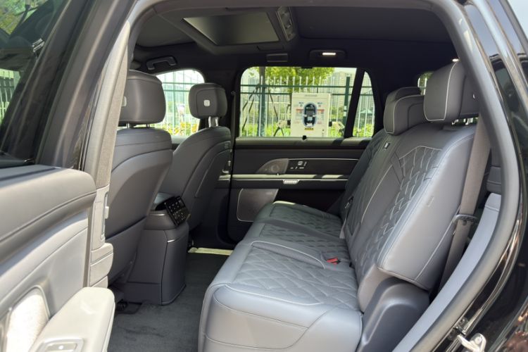 Used Nio ES8 2026 Model 7-seat Executive Luxury Edition Interior 1