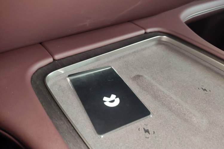Used Nio ES8 2026 Model 6-seat Executive Signature Edition Interior 1